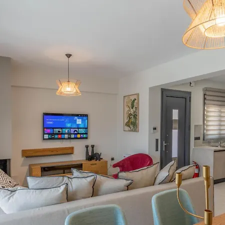 Villa Adaman Spartokhórion